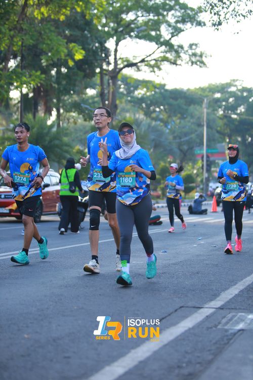 Race photo from Isoplus Run 2024 Surabaya