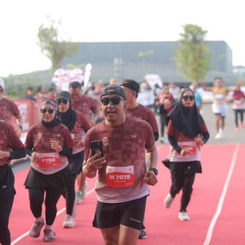 Race photo from KEDIRI HALF MARATHON 2026