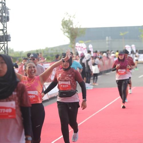 Race photo from KEDIRI HALF MARATHON 2026