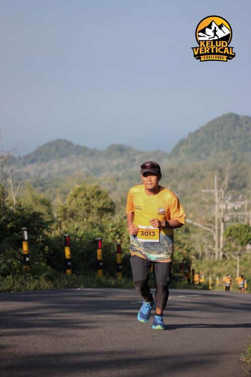 Race photo from Kelud Vertical Challenge 2024