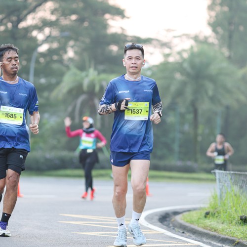 Race photo from BOGORUN 2026