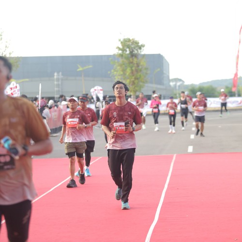 Race photo from KEDIRI HALF MARATHON 2026