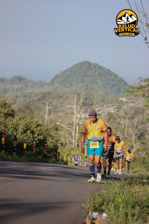 Race photo from Kelud Vertical Challenge 2024