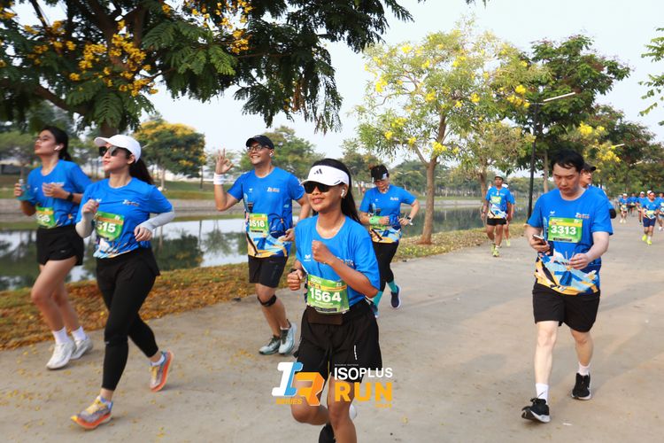 Race photo from ISOPlus Run 2024 Jakarta