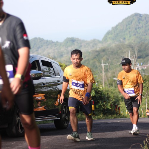 Race photo from KELUD VERTICAL CHALLENGE 2025