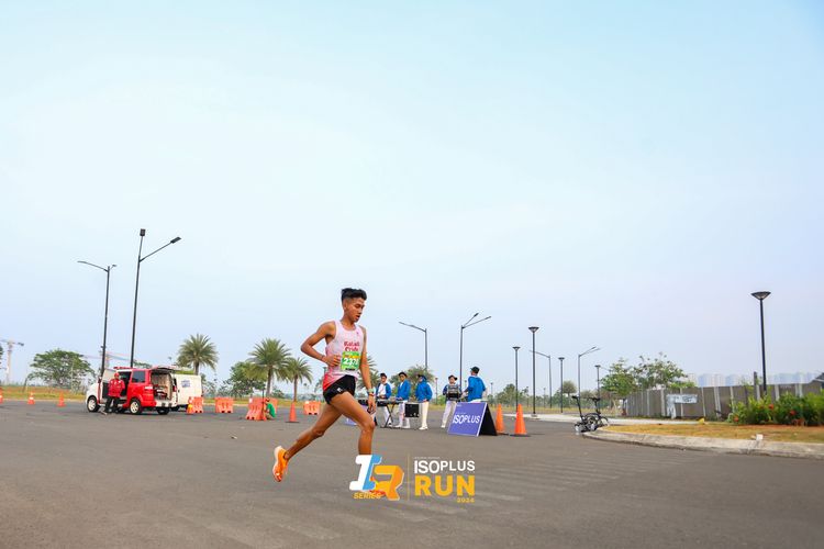 Race photo from ISOPlus Run 2024 Jakarta