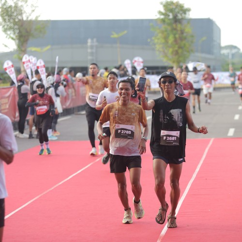 Race photo from KEDIRI HALF MARATHON 2026