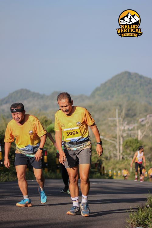 Race photo from Kelud Vertical Challenge 2024