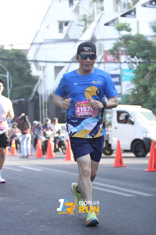 Race photo from Isoplus Run 2024 Surabaya