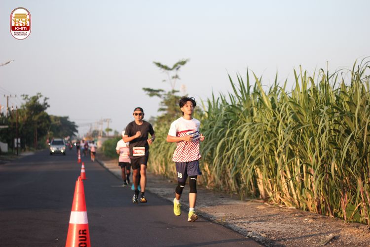 Race photo from Kediri Half Marathon 2024