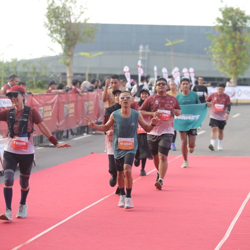 Race photo from KEDIRI HALF MARATHON 2026
