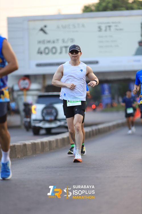 Race photo from SURABAYA ISOPLUS MARATHON 2025