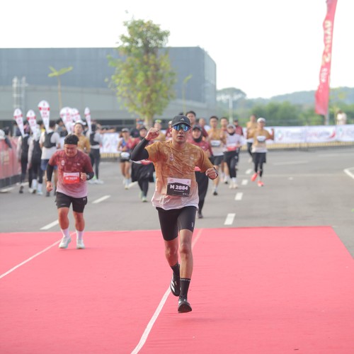 Race photo from KEDIRI HALF MARATHON 2026