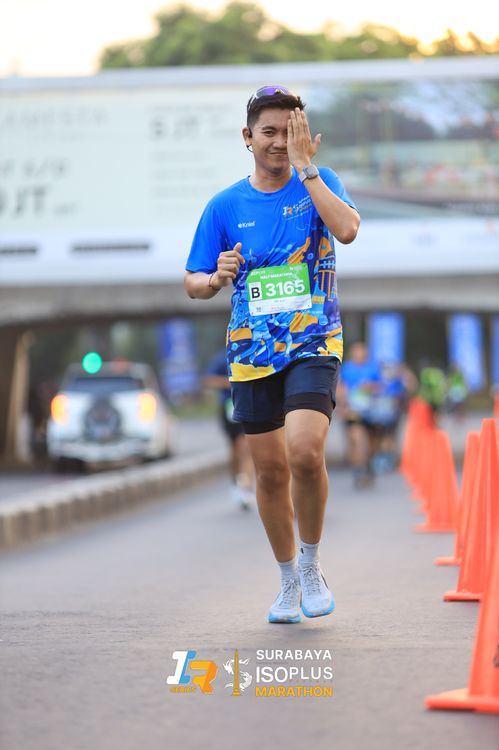 Race photo from SURABAYA ISOPLUS MARATHON 2025