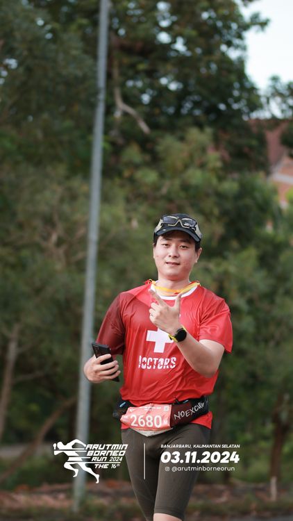 Race photo from Arutmin Borneo Run 2024