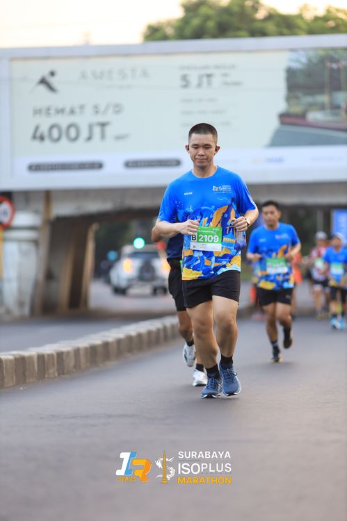 Race photo from SURABAYA ISOPLUS MARATHON 2025