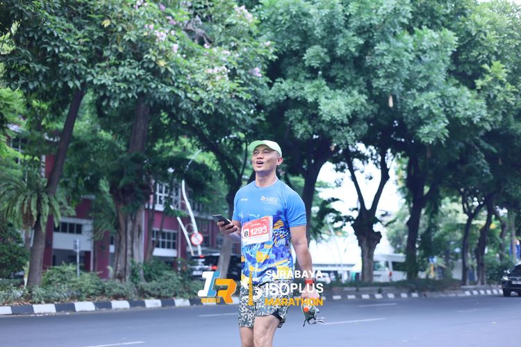 Race photo from SURABAYA ISOPLUS MARATHON 2025