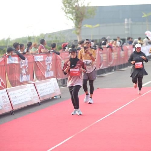 Race photo from KEDIRI HALF MARATHON 2026