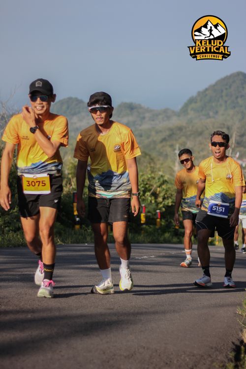 Race photo from Kelud Vertical Challenge 2024