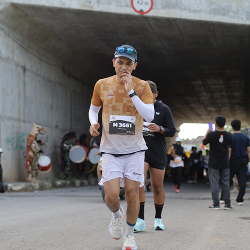 Race photo from KEDIRI HALF MARATHON 2026
