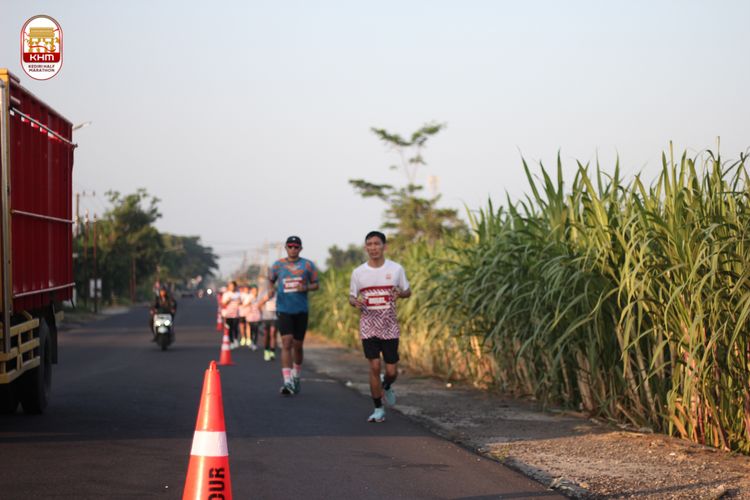 Race photo from Kediri Half Marathon 2024