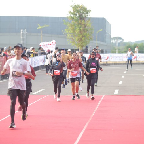Race photo from KEDIRI HALF MARATHON 2026