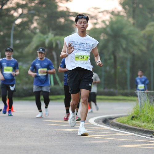 Race photo from BOGORUN 2026