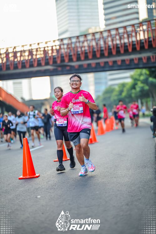 Race photo from Smartfren Run 2025 