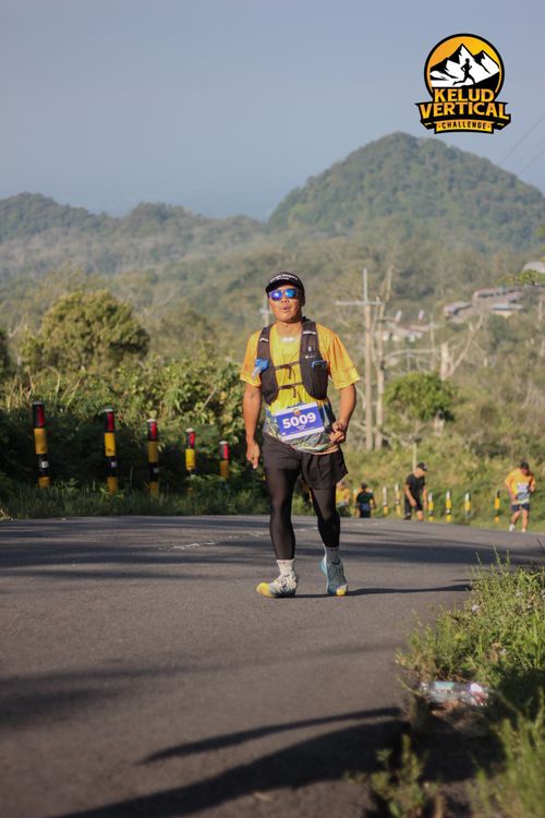 Race photo from Kelud Vertical Challenge 2024
