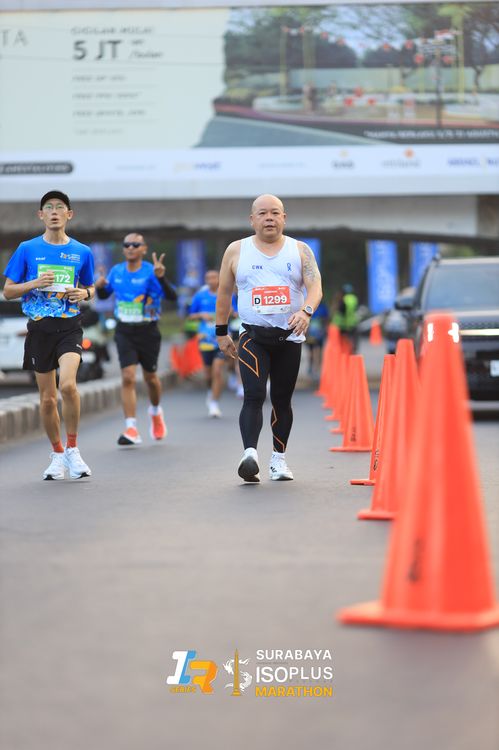 Race photo from SURABAYA ISOPLUS MARATHON 2025