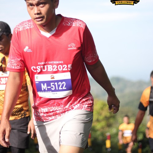 Race photo from KELUD VERTICAL CHALLENGE 2025