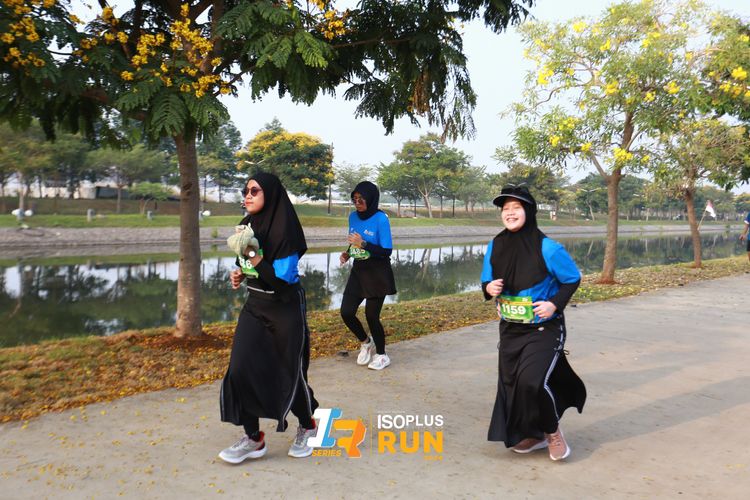 Race photo from ISOPlus Run 2024 Jakarta