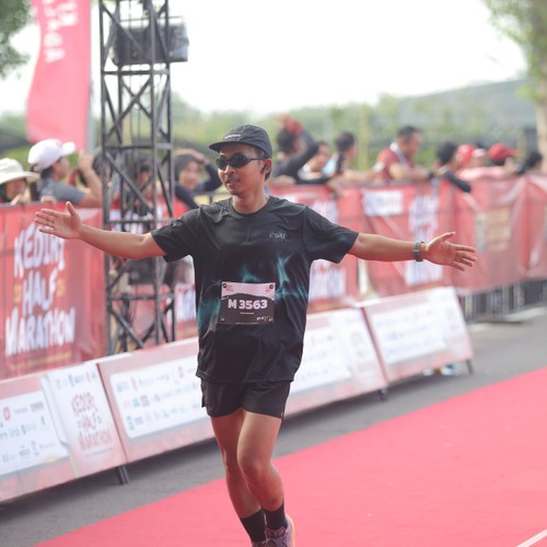 Race photo from KEDIRI HALF MARATHON 2026