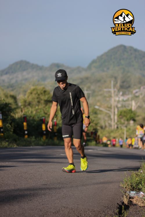 Race photo from Kelud Vertical Challenge 2024