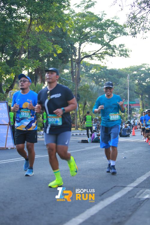 Race photo from Isoplus Run 2024 Surabaya