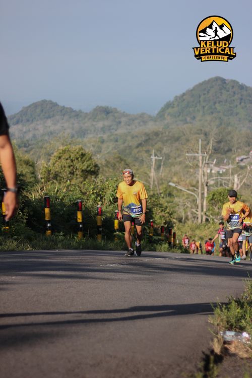 Race photo from Kelud Vertical Challenge 2024