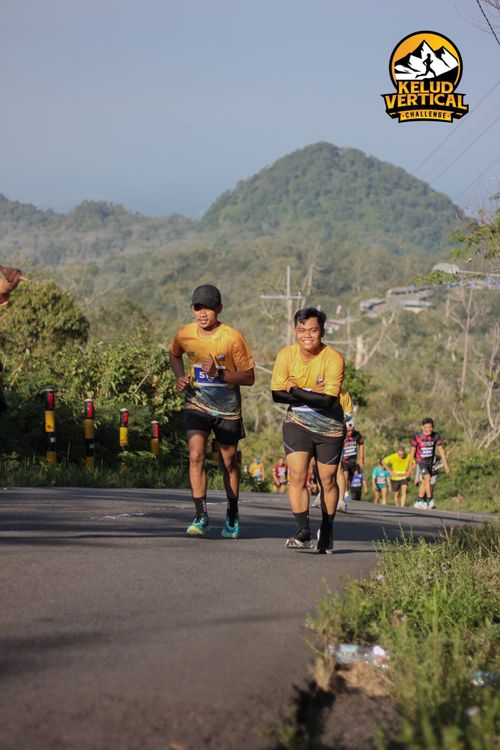 Race photo from Kelud Vertical Challenge 2024