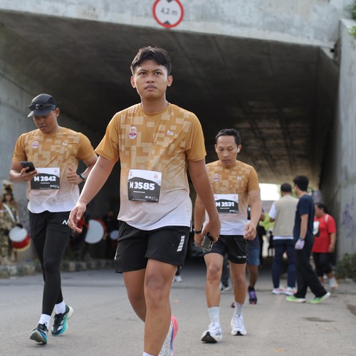 Race photo from KEDIRI HALF MARATHON 2026