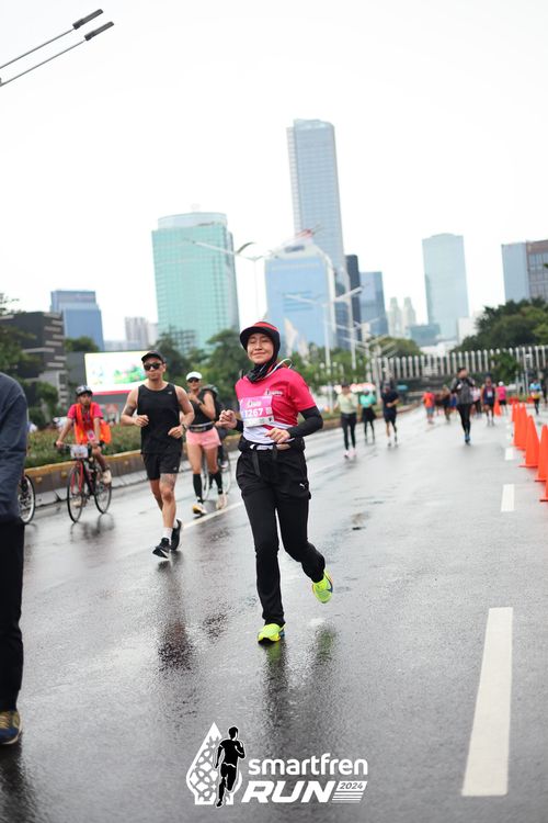 Race photo from Smartfren Run 2024