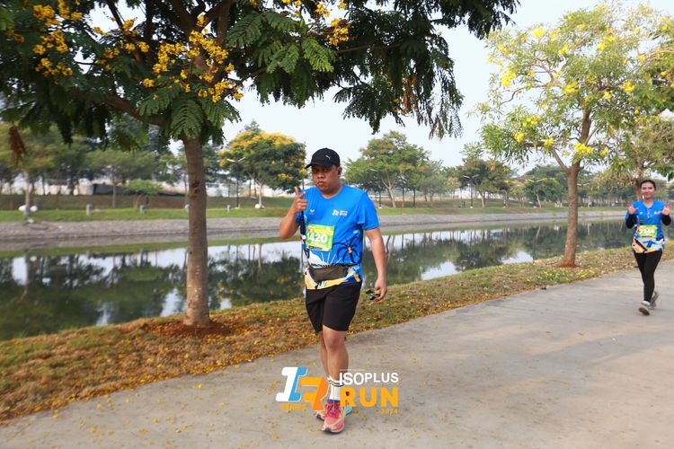 Race photo from ISOPlus Run 2024 Jakarta