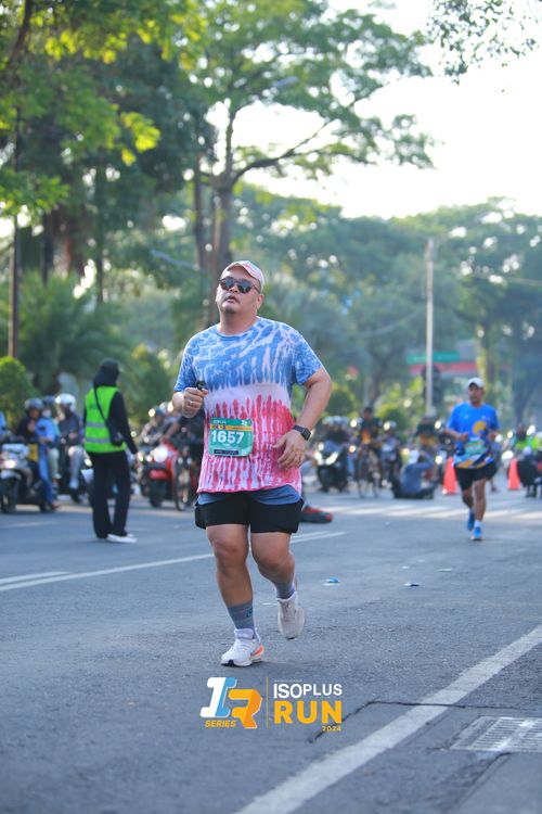 Race photo from Isoplus Run 2024 Surabaya