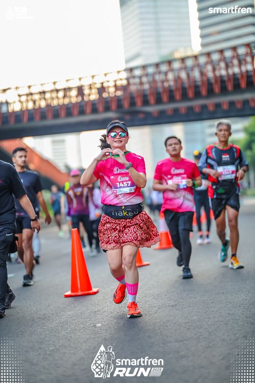 Race photo from Smartfren Run 2025 