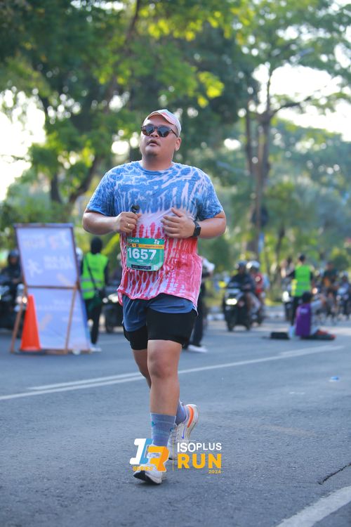 Race photo from Isoplus Run 2024 Surabaya