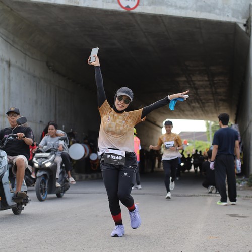 Race photo from KEDIRI HALF MARATHON 2026