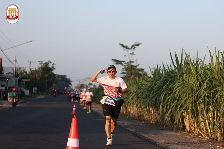 Race photo from Kediri Half Marathon 2024