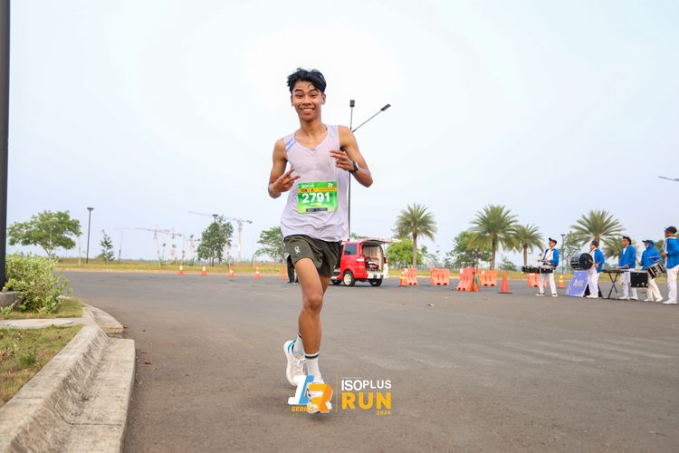 Race photo from ISOPlus Run 2024 Jakarta