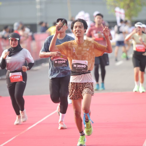 Race photo from KEDIRI HALF MARATHON 2026