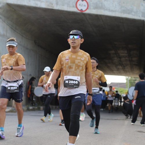 Race photo from KEDIRI HALF MARATHON 2026