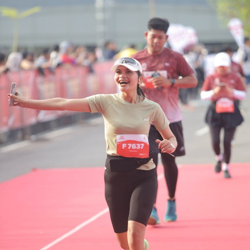 Race photo from KEDIRI HALF MARATHON 2026