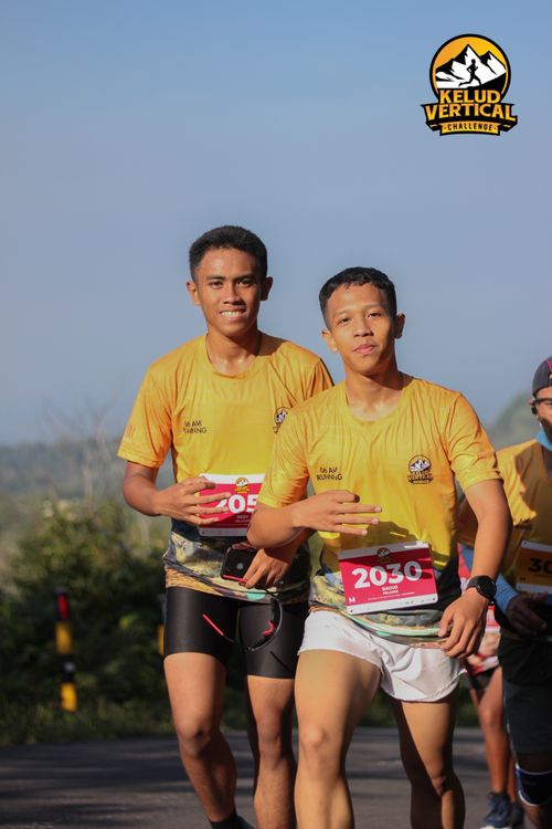 Race photo from Kelud Vertical Challenge 2024